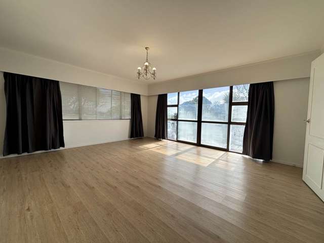 2/3 Diorella Drive Clover Park_1