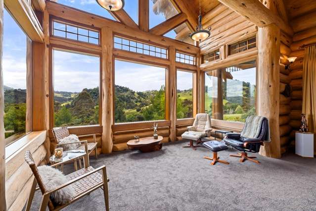 Yellowstone Lodge: Home and Income Opportunity