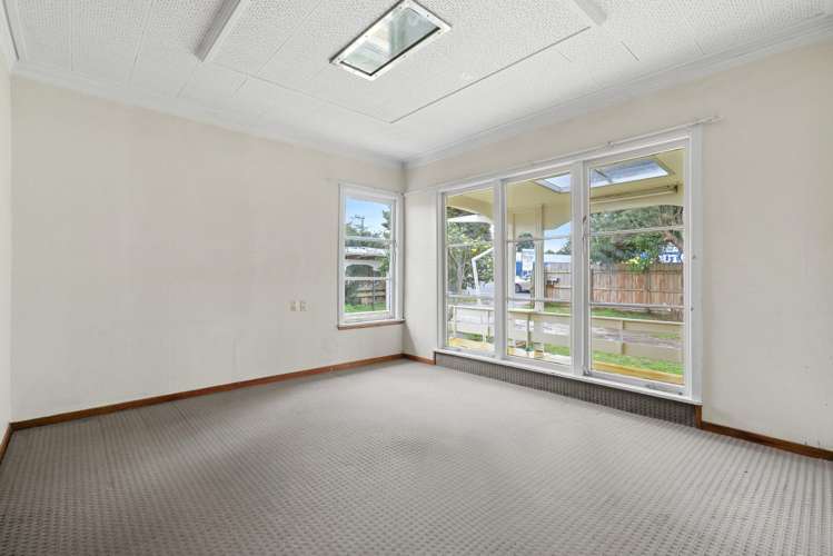 221 Great South Road_4