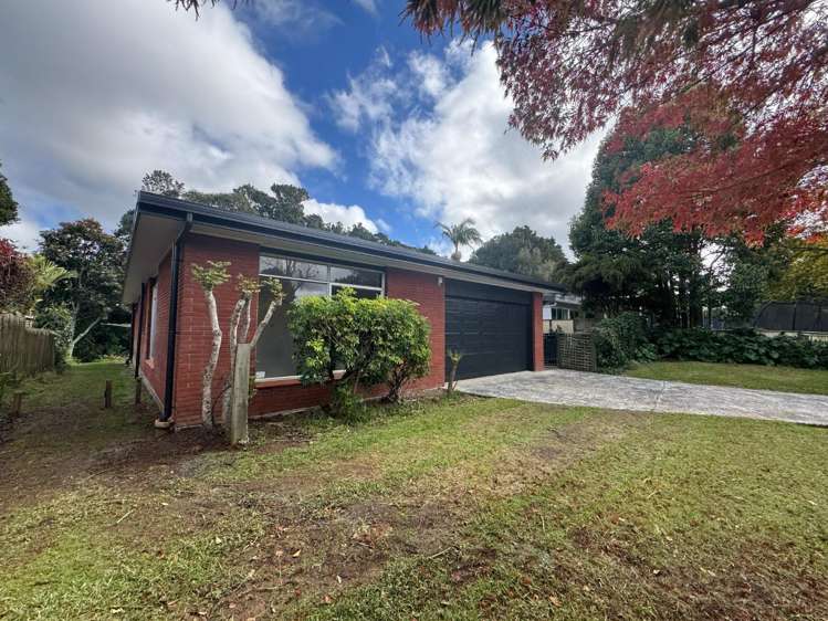 15 Parkland Crescent_0