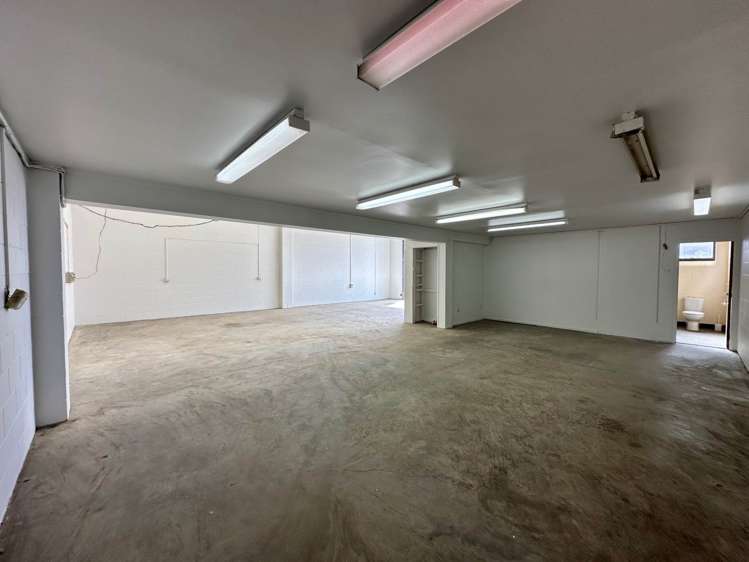 Unit 2/28 Moselle Avenue Henderson_8