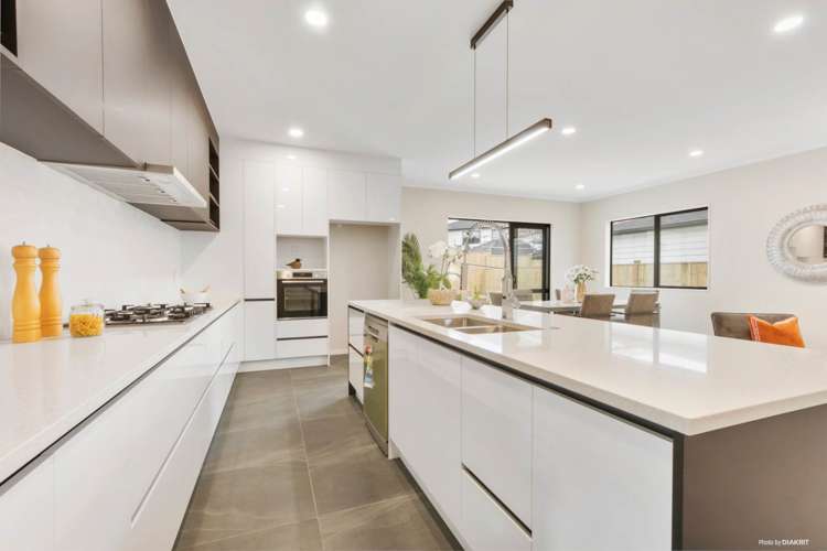 43 Bushfield Drive Flat Bush_4