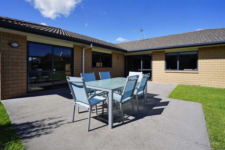 65 Farringdon Avenue Rototuna North_13