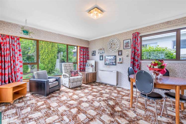 19 Adamson Crescent Glengarry_8