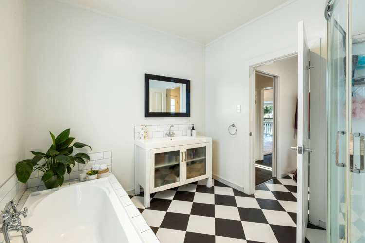 16 Waitoki Road Waitoki_17