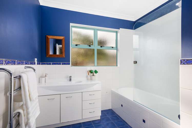 2 Henry Street Ebdentown_15