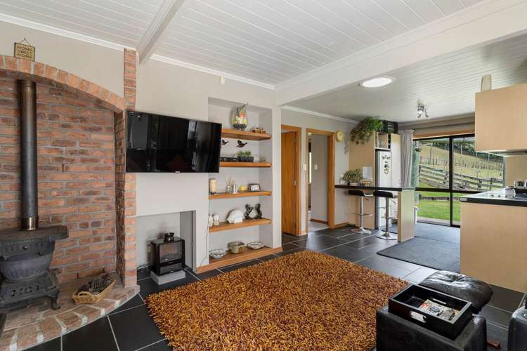 53 Awanui Rise Papakura_23