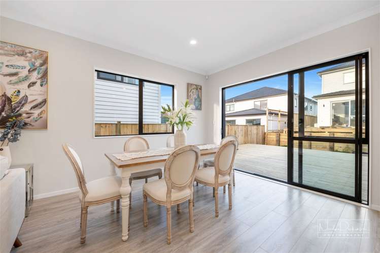 16 Aklander Rise Flat Bush_9