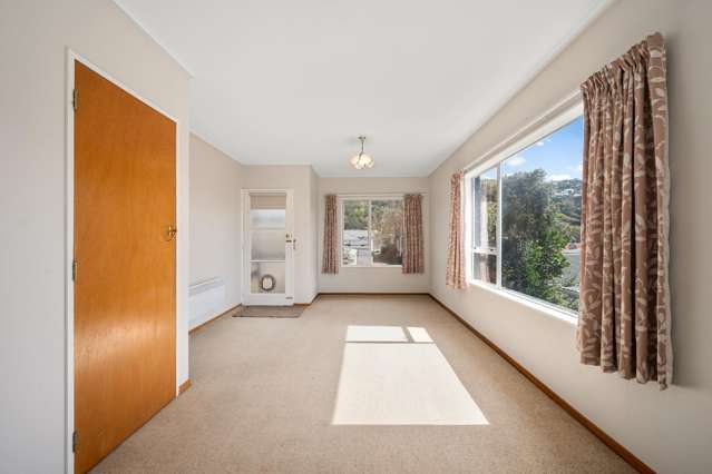 8/218 Onepu Road Lyall Bay_2