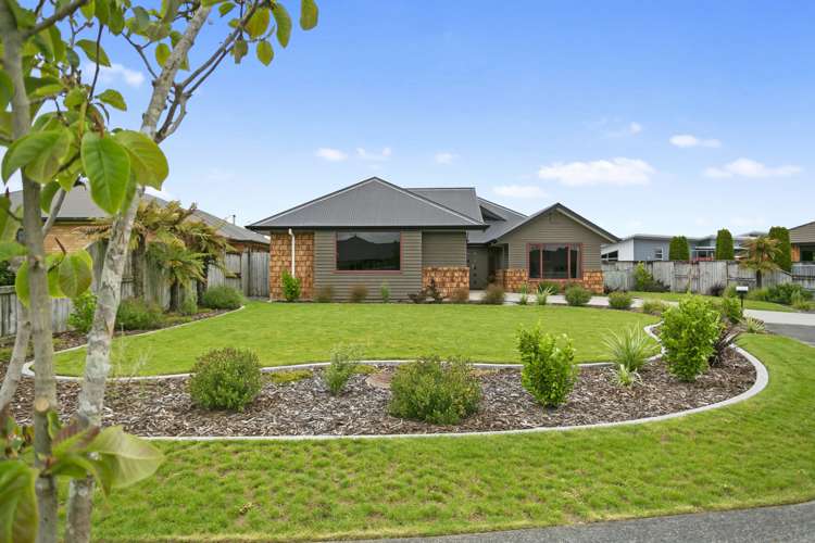 3 Daniel Crescent Cambridge_24