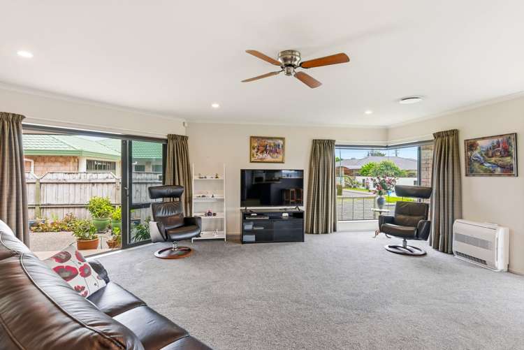 6 Campbell Grove Levin_21
