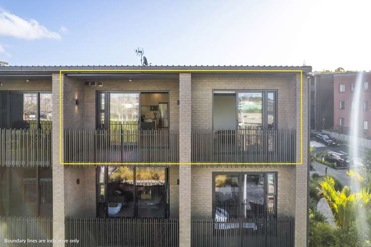 201/36A Greenslade Crescent Northcote_16