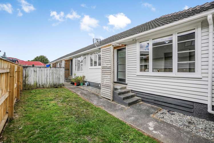 1/3 Huia Grove Elderslea_11