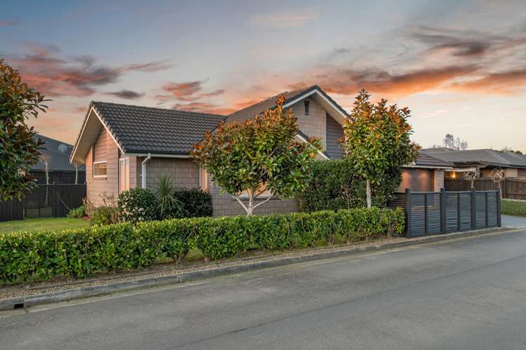1 Minorca Lane Burwood_23