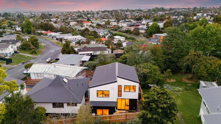 47c Kemp Road Massey_23