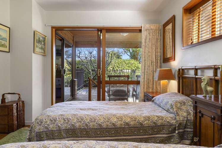 84 and 82 Ngamotu Road Hilltop_17