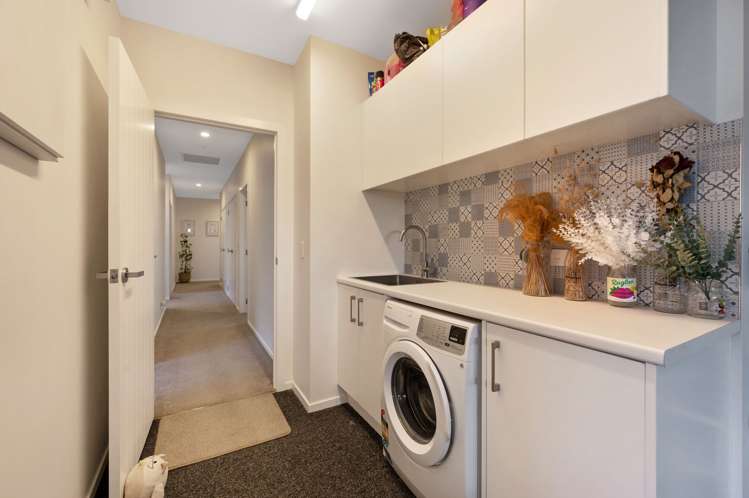 47 Pelorus Avenue Poraiti_16