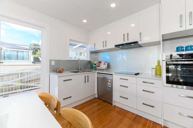 30 Kinross Street Blockhouse Bay_10