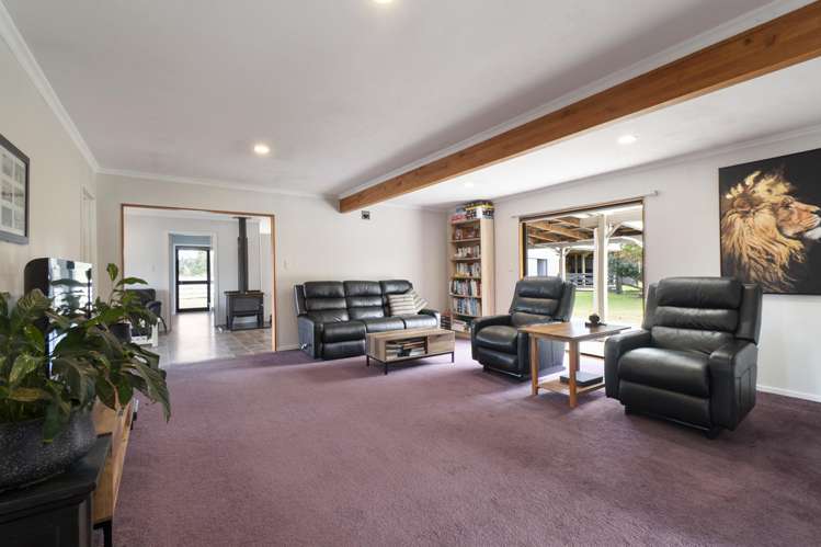 363 Brandon Hall Road Bulls_9