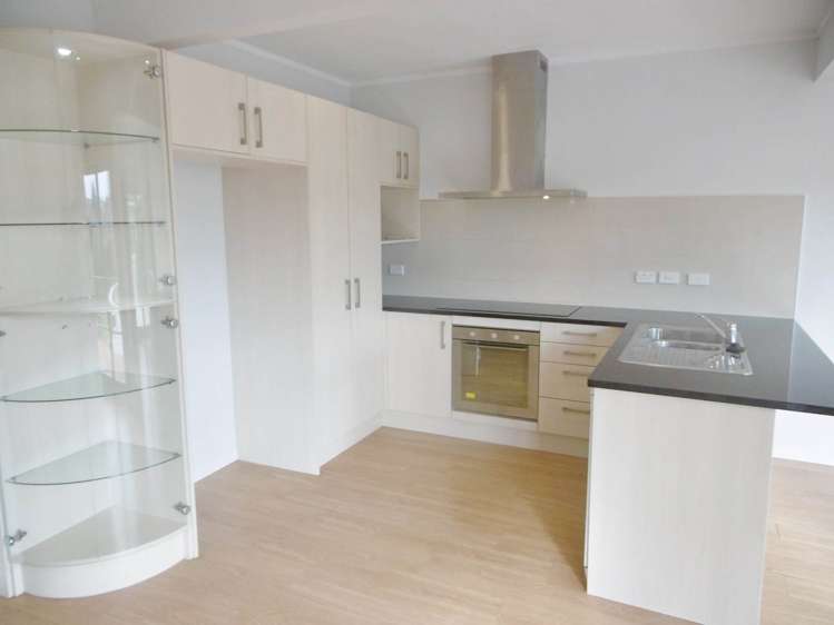 123 Shakespeare Road Milford_9