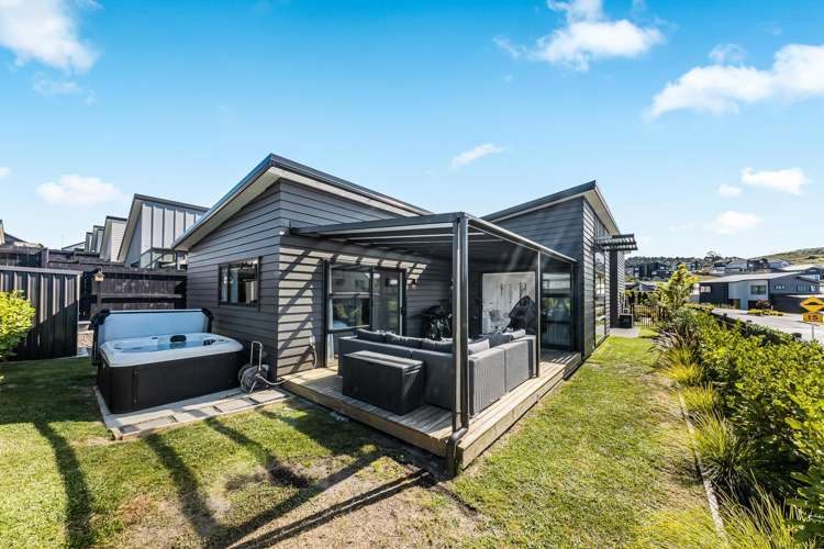 2 Poroporo Lane Wainui_13