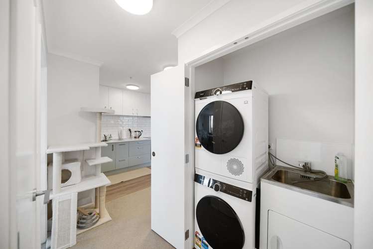 204/2 Pukakaho Lane Papatoetoe_13