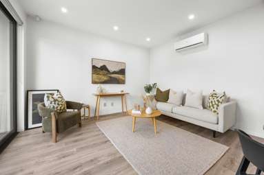 102C Celtic Crescent_1