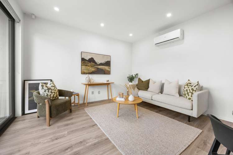 102C Celtic Crescent_1