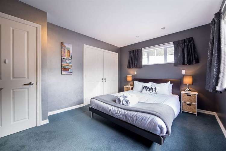 52 Greenstone Place Fernhill/Sunshine Bay_9