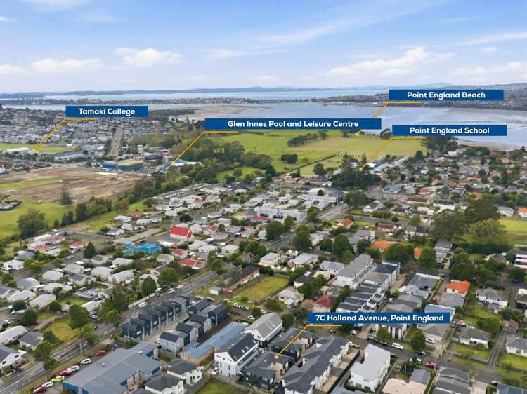 7C Holland Avenue Pt England_11