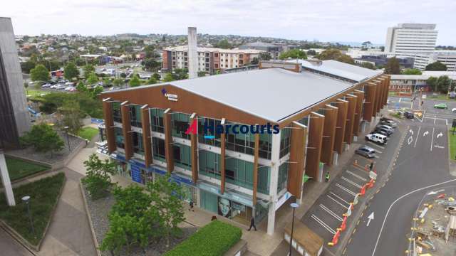 Address withheld Takapuna_1