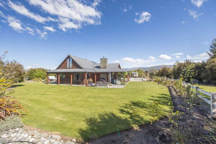 902 Aubrey Road Albert Town_18