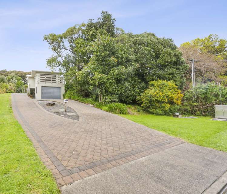 66 Renown Road Raumati South_23