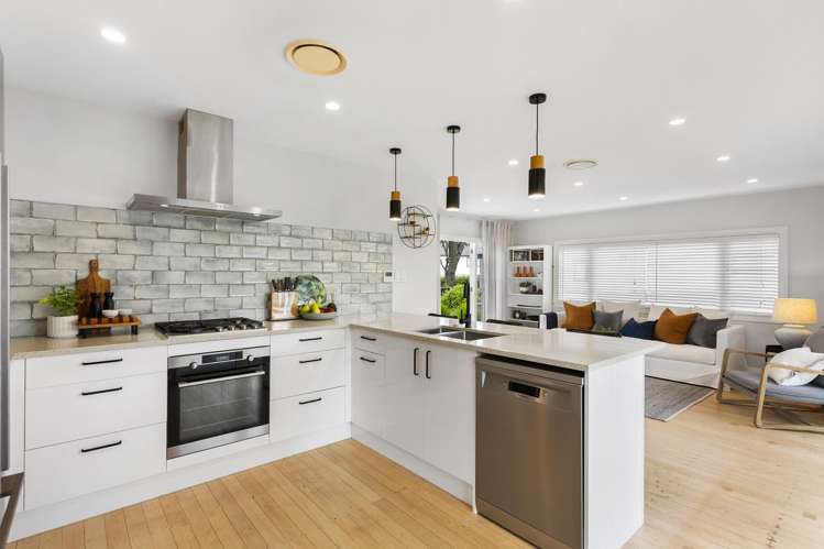 10 Hardington Street Onehunga_14