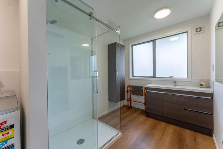 2/38A Maltby Avenue West End_11