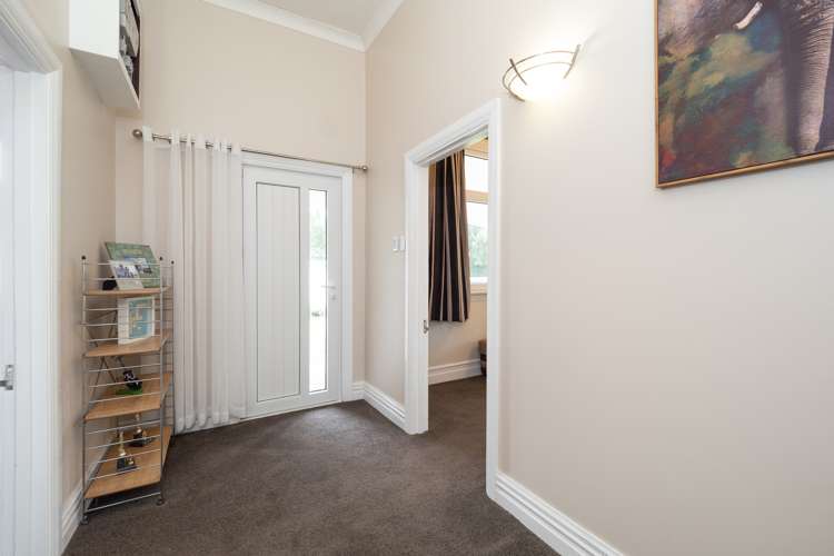 28 Alford Forest Road Allenton_11