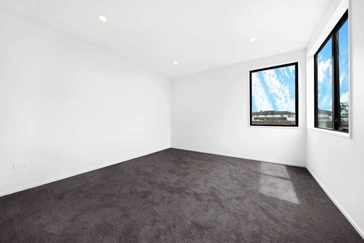 47 Allen Street Mangere East_11