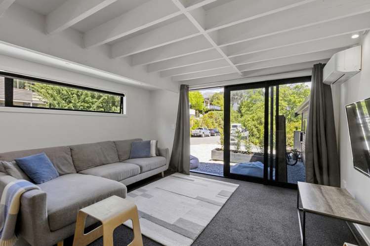 6 MacKinnon Terrace Sunshine Bay_18