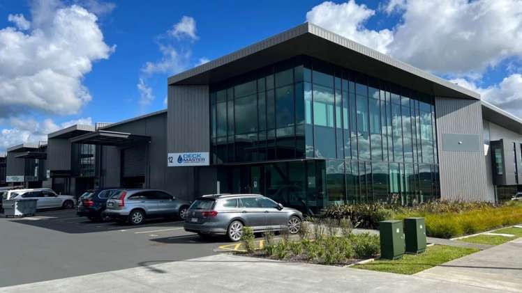 22 Highgate Parkway Silverdale_9