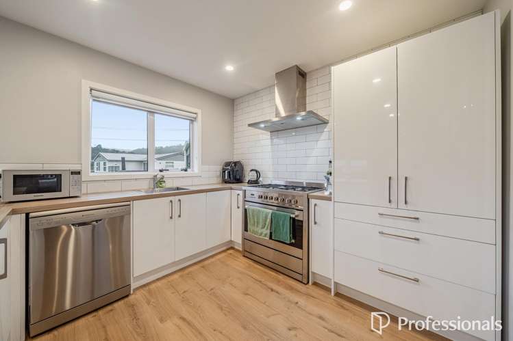 2 Short Street Wainuiomata_3