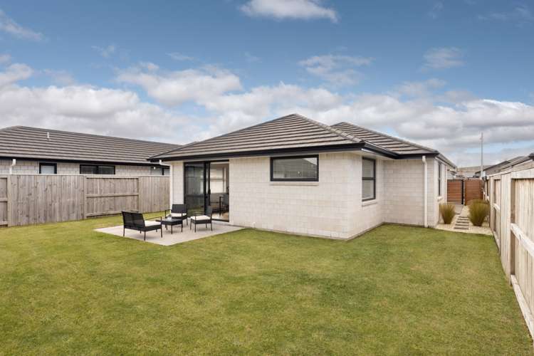 25 Furlong Road Papamoa_2