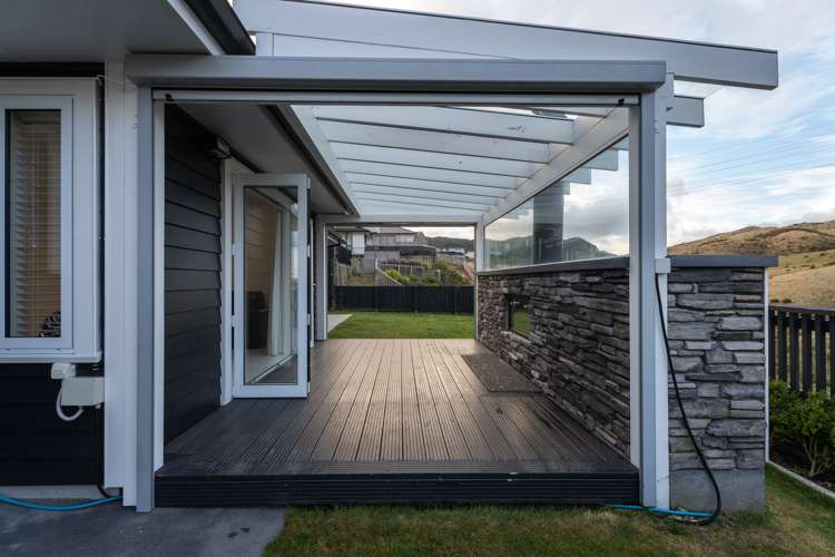 100 Melksham Drive Churton Park_28