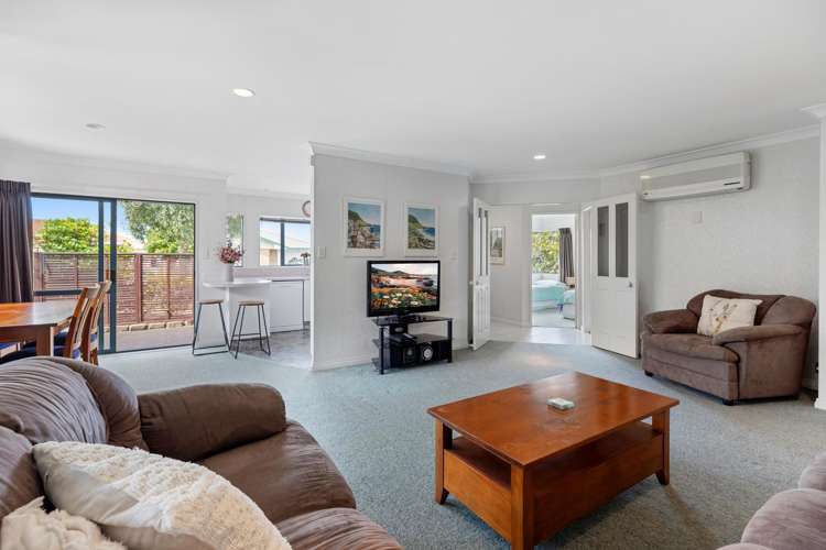 10 Sandhurst Drive_3