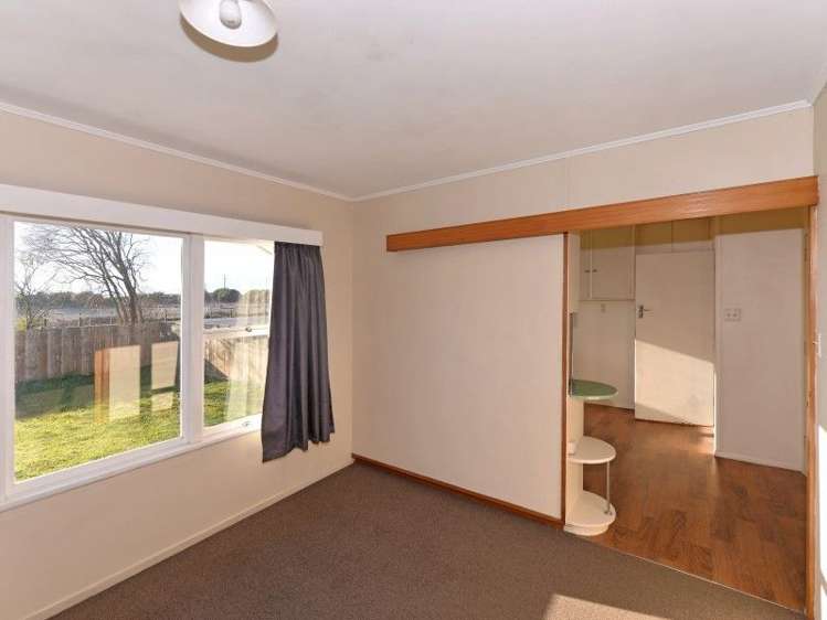 587 Lower Queen Street Richmond_13