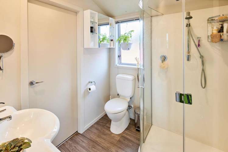 4 Acheron Road Paremata_9