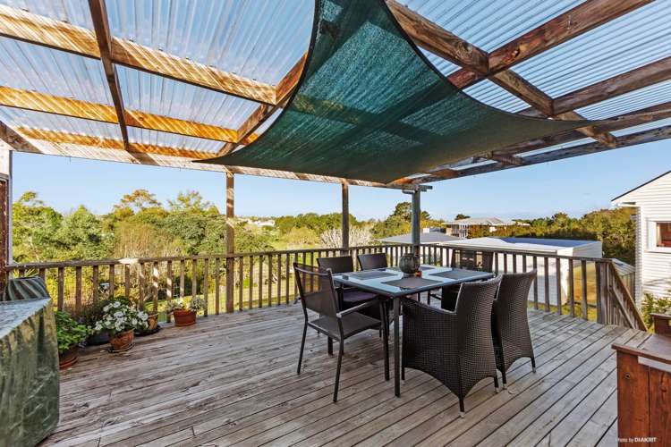 37 Hanlon Crescent Narrow Neck_13