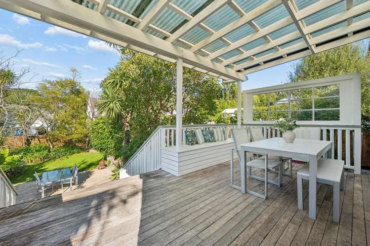 5 Allenby Avenue Devonport_23