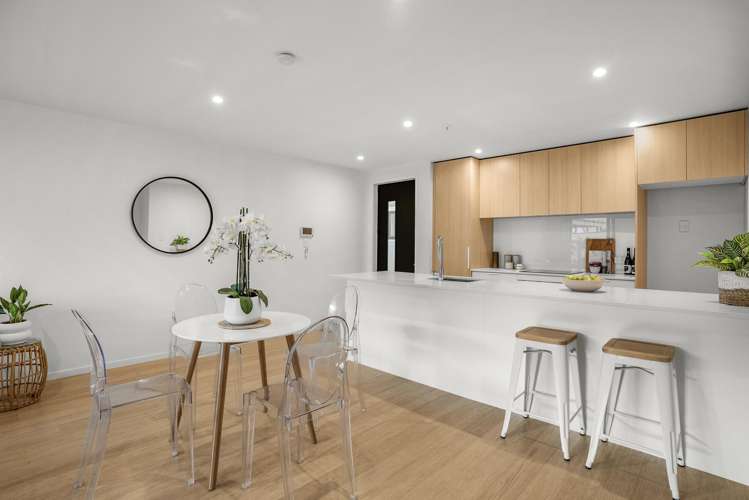 8/200 Knights Road Lower Hutt_4