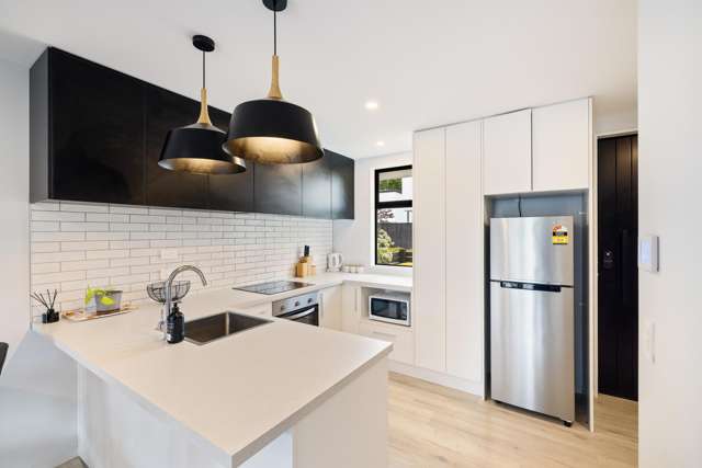 2/8 New Brighton Road Dallington_1