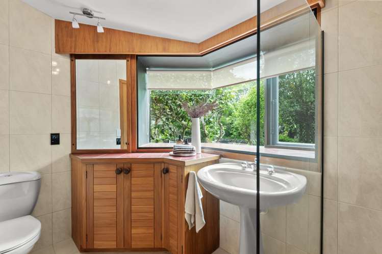 323 Reid Line East Colyton_18